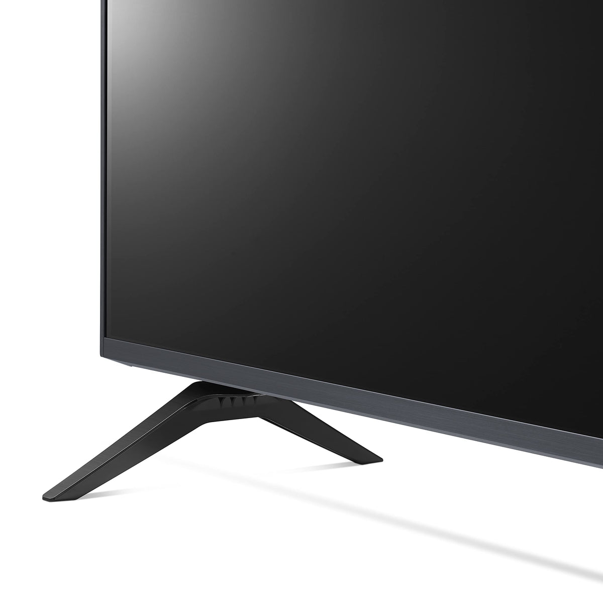 43” Black UHD TV Q69084