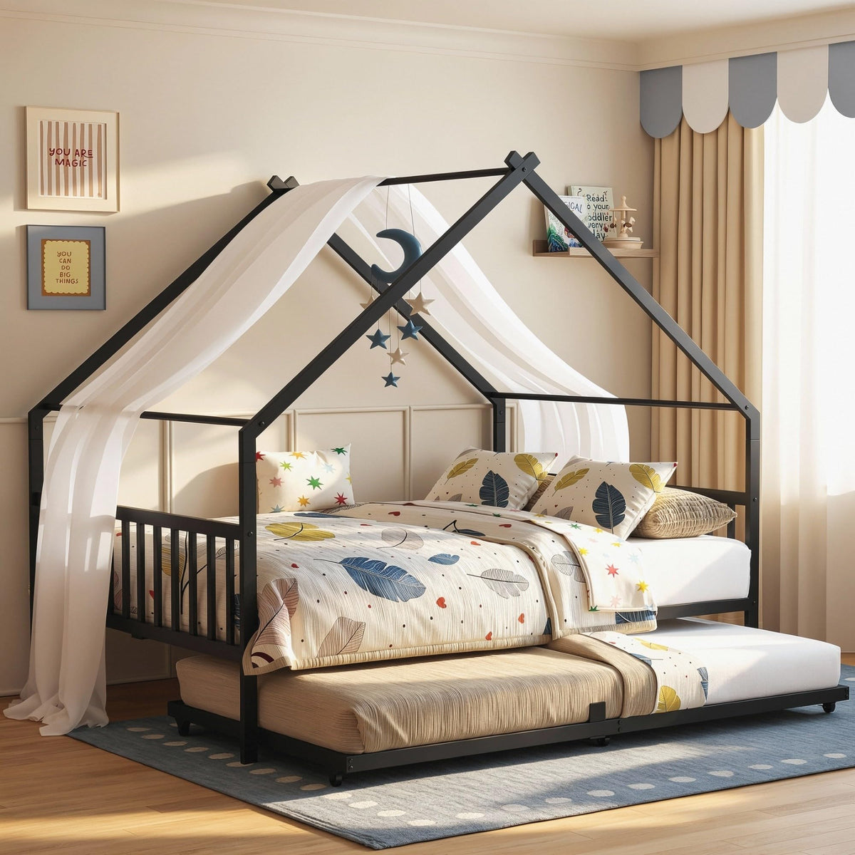 Black Daybed with Trundle P704