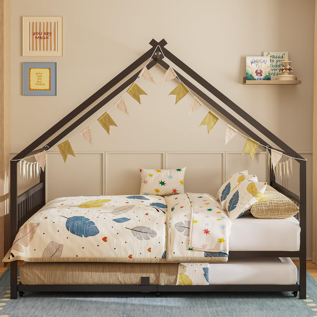 Black Daybed with Trundle P704